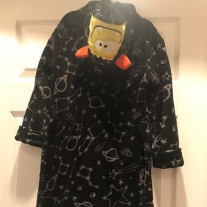 Gently Used Size 5 Alien Fleece Robe